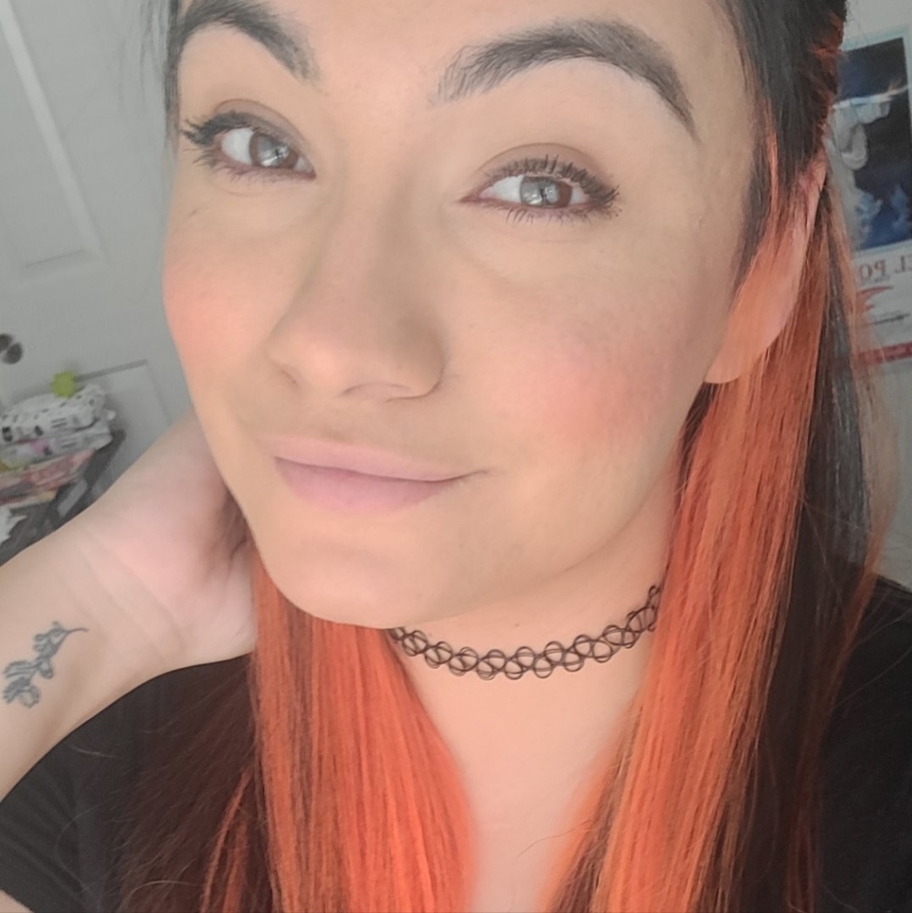 Meet your Posher, Denise